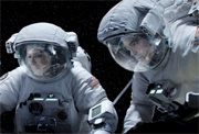 Gravity vola in orbita occupando il primo posto del box office!