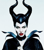 Da oggi al cinema Angelina Jolie splendida Malefica