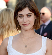 Lizzy Caplan nel sequel di Now You See Me - I maghi del crimine?